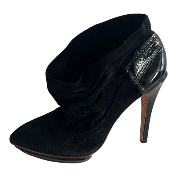 L.A.M.B. Size 10 Slouchy Suede Ankle Booties in Black - Picture 2 of 7